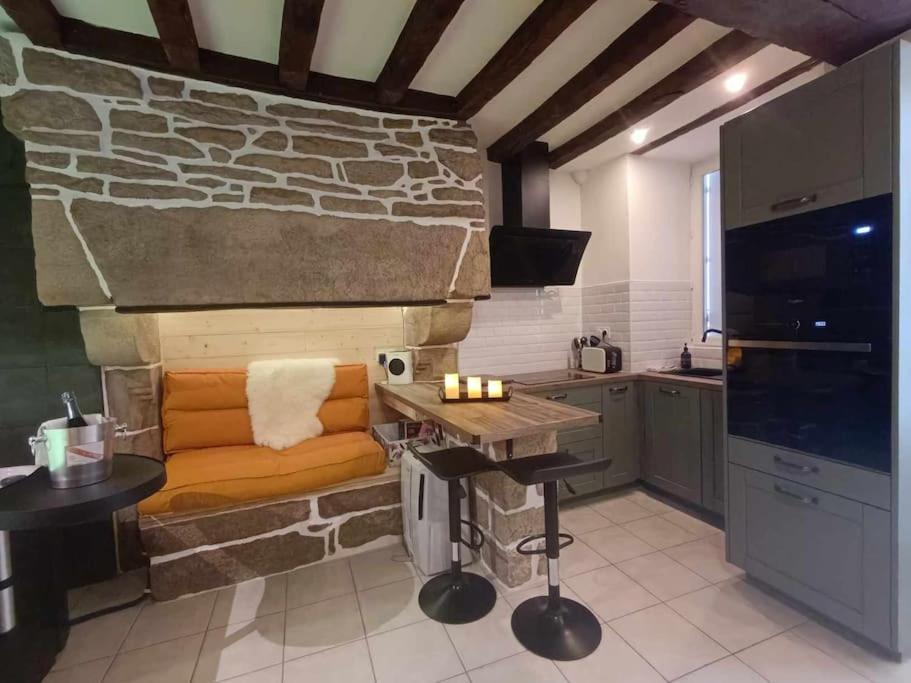 L'Etreinte, Gite De Charme Avec Jacuzzi Interieur Et Sauna Guéméné-sur-Scorff 외부 사진